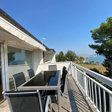 Villa Flora Kaštela Kültér fotó