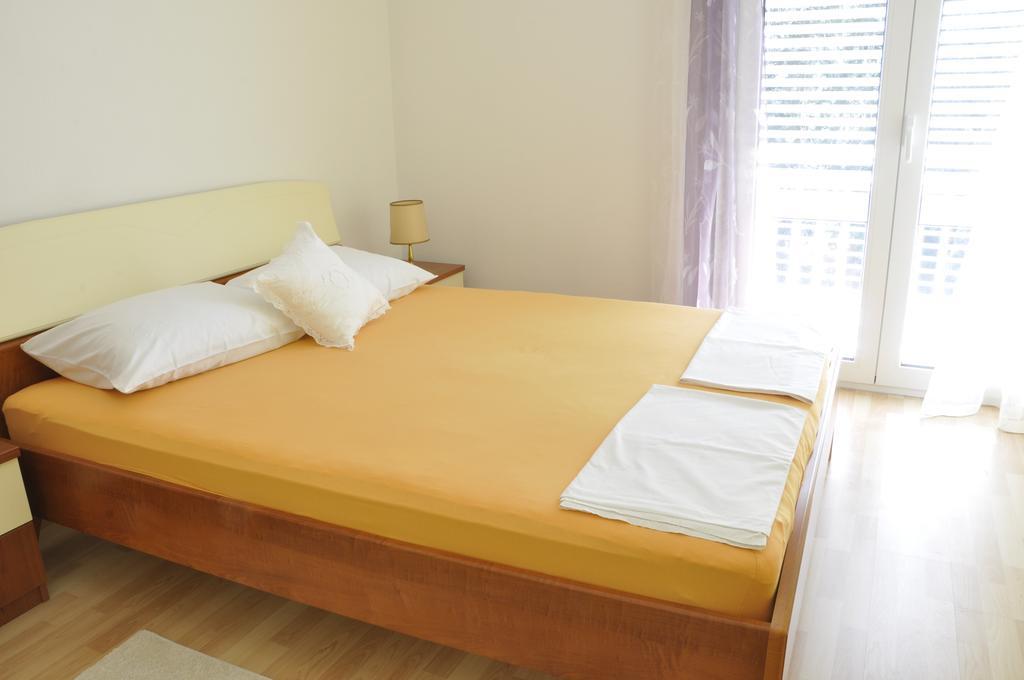 Villa Flora Kaštela Szoba fotó