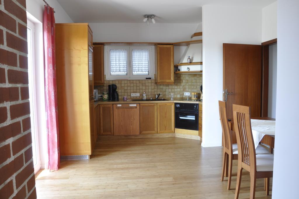 Villa Flora Kaštela Szoba fotó
