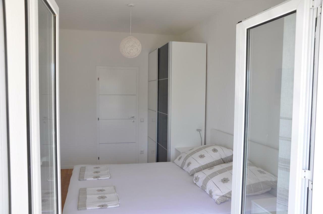 Villa Flora Kaštela Kültér fotó
